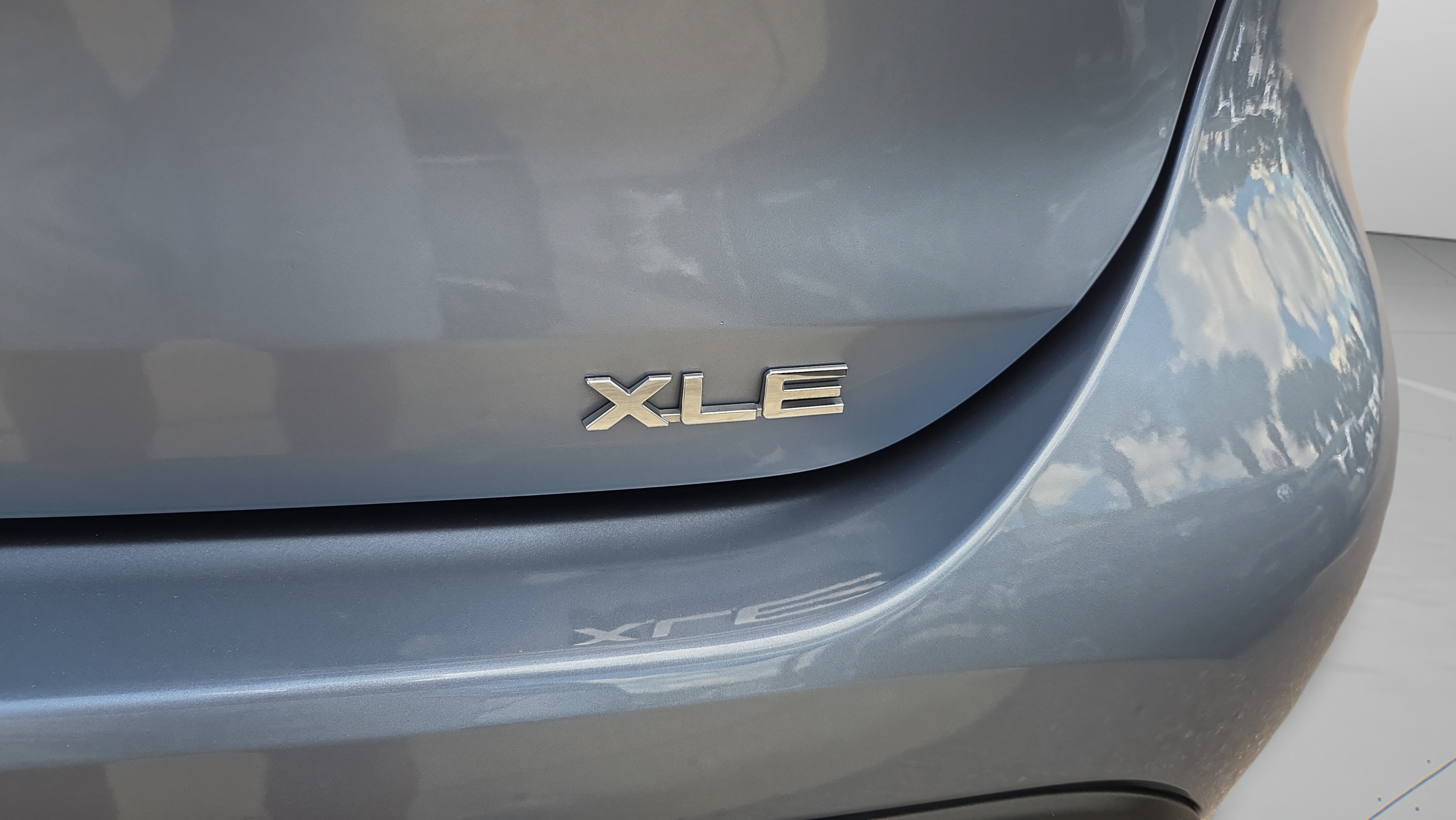 Certified 2021 Toyota Highlander XLE FWD image 33