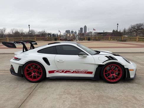 Used 2025 Porsche 911 GT3 RS w/ Weissach Package RWD image 2