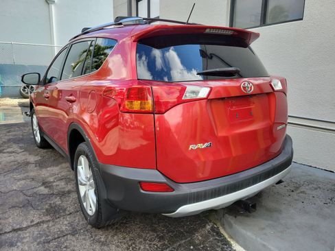 Used 2015 Toyota RAV4 Limited w/ Outdoor Package FWD image 4