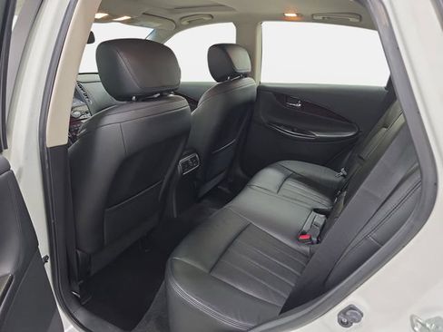 Used 2017 INFINITI QX50 AWD w/ Premium Package image 12