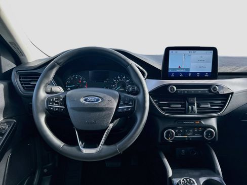 Used 2022 Ford Escape SE w/ SE Sport Appearance Package FWD image 22
