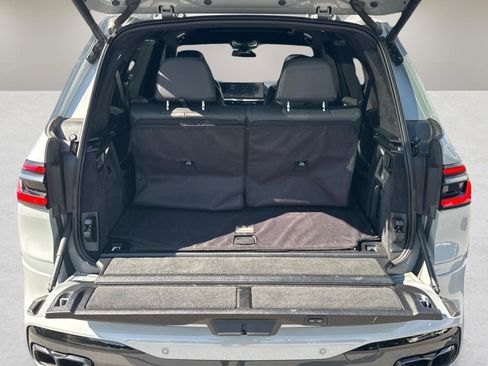 Used 2024 BMW X7 M60i w/ Executive Package AWD/4WD image 5