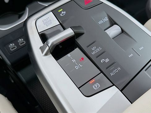 New 2026 BMW X1 xDrive28i w/ Convenience Package image 17