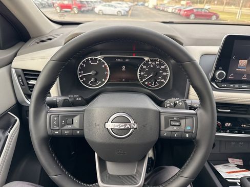 New 2026 Nissan Rogue SV w/ SV Premium Package image 14