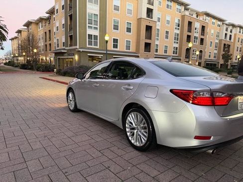 Used 2013 Lexus ES 350 w/ Luxury Pkg FWD image 10