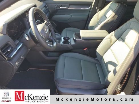 New 2026 GMC Terrain AT4 AWD/4WD image 5