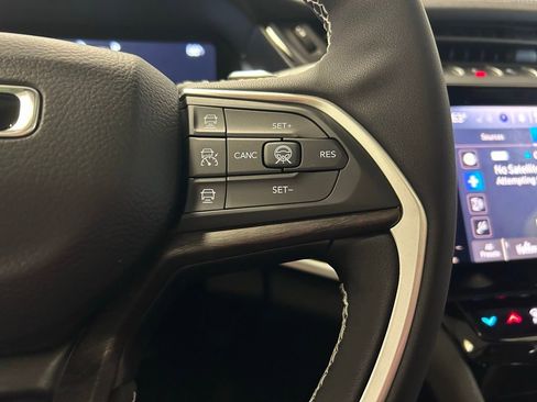 New 2026 Jeep Grand Cherokee L Limited AWD/4WD image 12