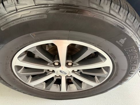 Used 2021 Ford Expedition Max XLT RWD image 13