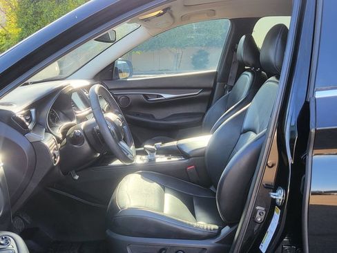 Used 2022 INFINITI QX50 Luxe FWD image 28