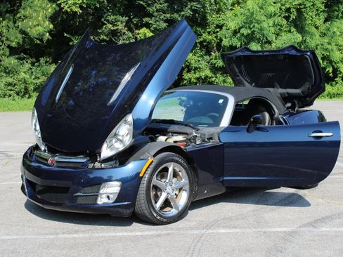 Used 2007 Saturn Sky w/ Premium Trim Pkg image 6