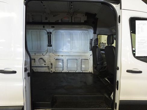 Used 2022 Ford Transit 250 148 High Roof Extended w/ Load Area Protection Package RWD image 20