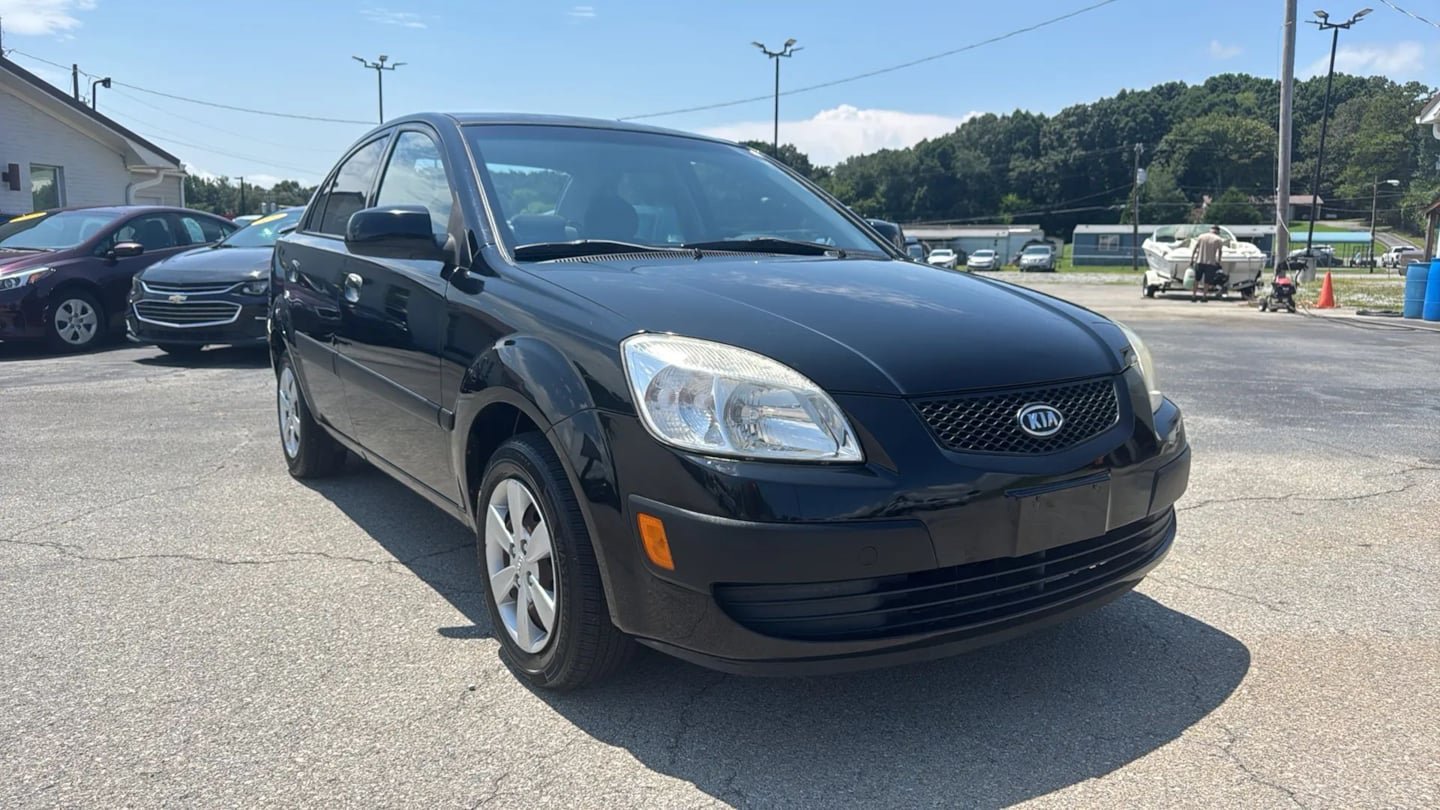 Used 2009 Kia Rio LX FWD image 7