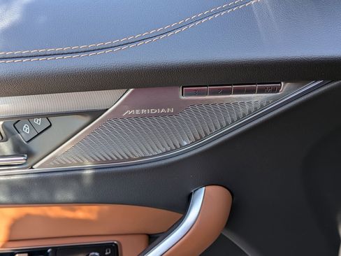 New 2026 Jaguar F-PACE R-Dynamic S image 23