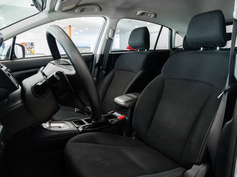 Used 2015 Subaru Crosstrek 2.0i Premium image 8