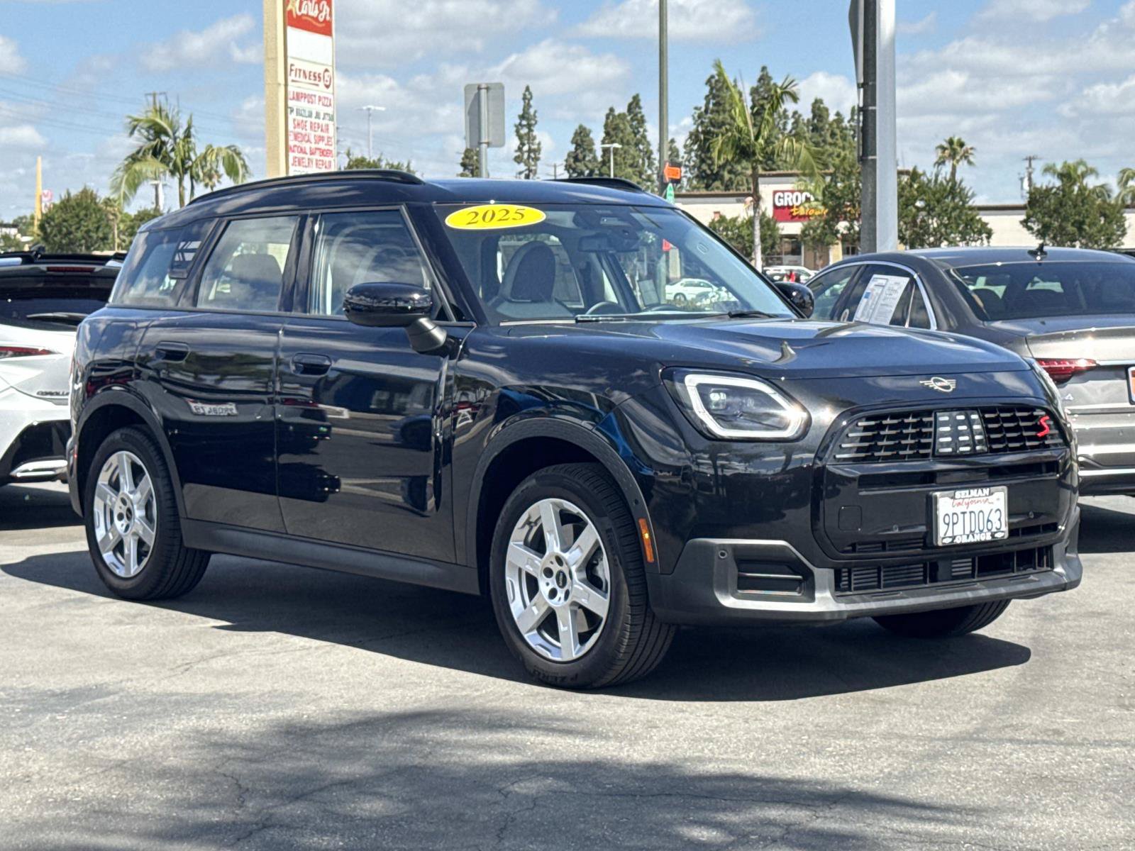 Used 2025 MINI Cooper Countryman S AWD/4WD image 3