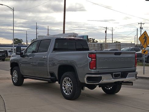 New 2026 Chevrolet Silverado 2500 LTZ w/ LTZ Premium Package image 3