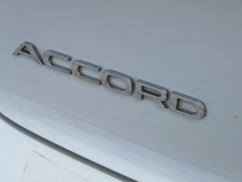 Used 2024 Honda Accord LX image 32