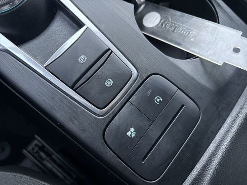 Used 2023 Ford Escape Active image 28