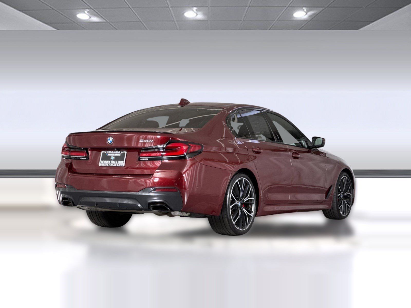 Used 2023 BMW 540i w/ M Sport Package RWD image 9