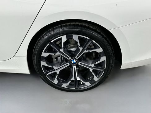 Used 2026 BMW 330i Sedan w/ Convenience Package image 23