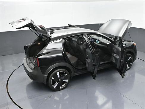Used 2025 Nissan Kicks SR w/ SR Premium Package FWD image 55