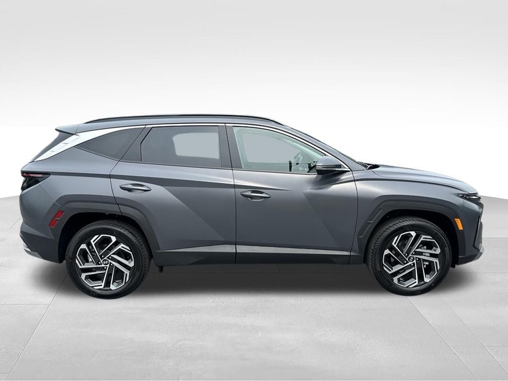 New 2026 Hyundai Tucson Limited AWD/4WD image 8
