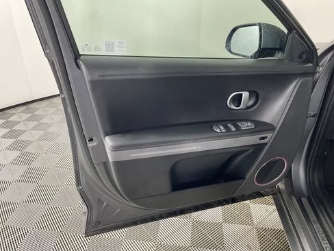 Certified 2024 Hyundai Ioniq 5 Limited AWD/4WD image 12