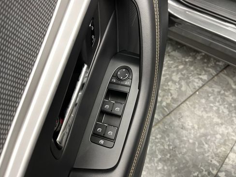 New 2026 MAZDA CX-90 Plug-In Hybrid w/ Preferred AWD/4WD image 8