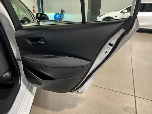 Used 2023 Toyota Corolla LE image 32