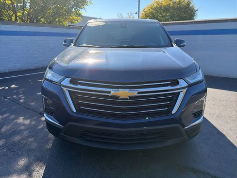 Used 2023 Chevrolet Traverse LT image 8