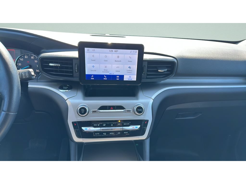 Used 2022 Ford Explorer XLT AWD/4WD image 19