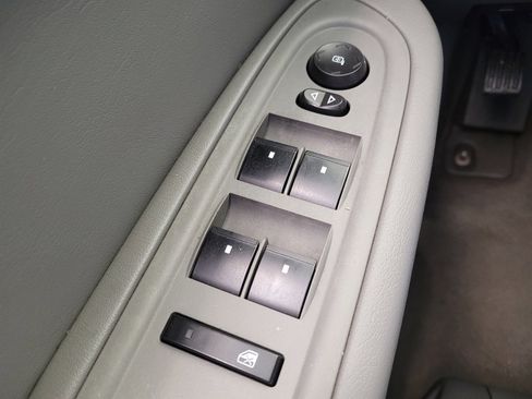 Used 2017 Chevrolet Traverse LS AWD/4WD image 27