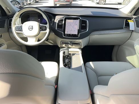 New 2025 Volvo XC90 T8 Core w/ Climate Package image 18