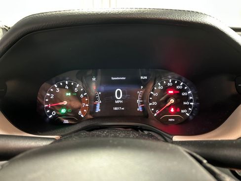 Used 2024 Jeep Compass Limited image 16