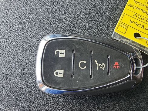 Used 2024 Chevrolet Equinox LT FWD image 21
