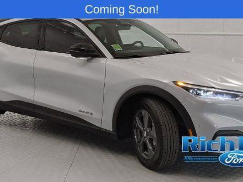 Certified 2023 Ford Mustang Mach-E Select image 1