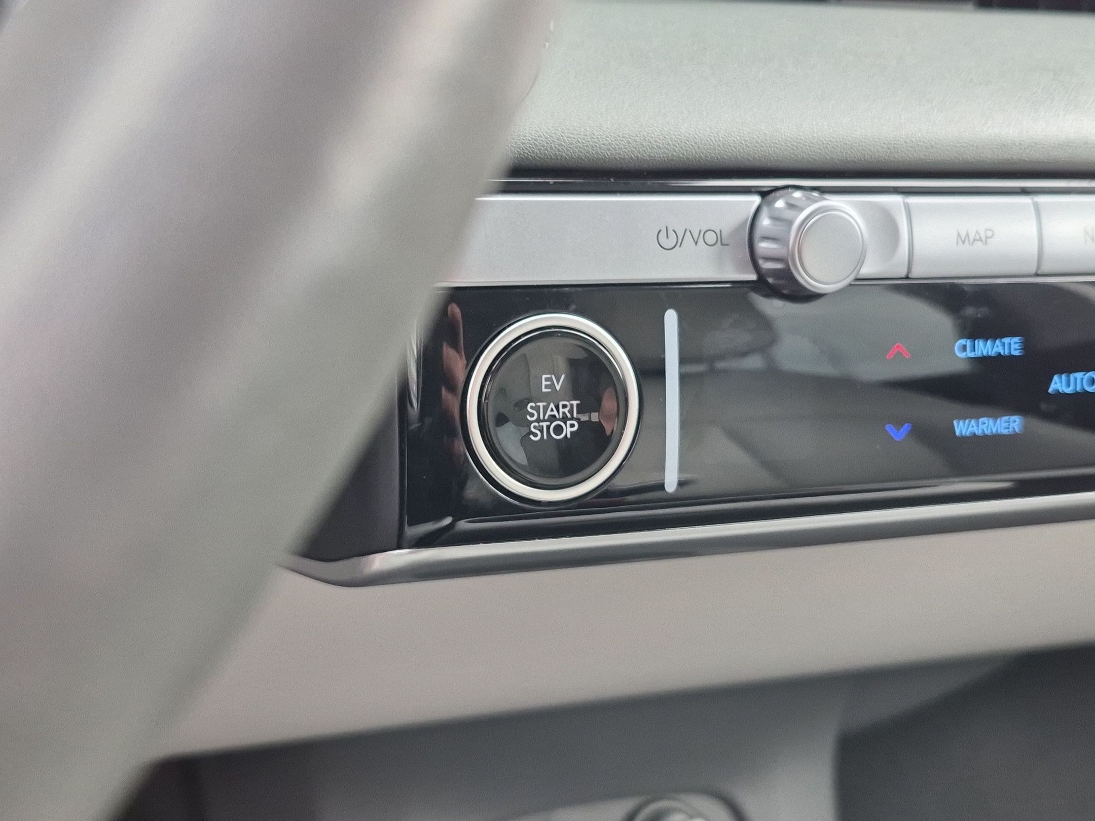 Certified 2023 Hyundai Ioniq 5 Limited AWD/4WD image 20