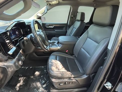 Used 2024 Chevrolet Silverado 1500 LT w/ Safety Package RWD image 18
