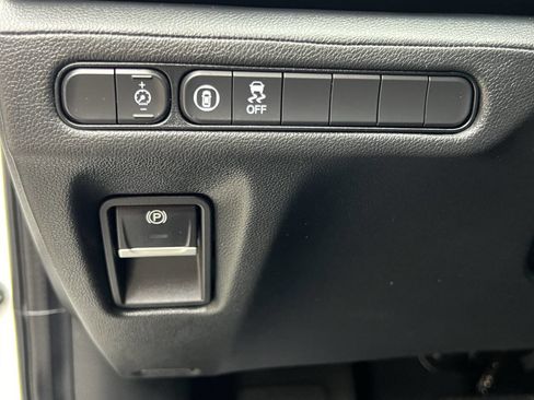 Used 2022 Acura MDX SH-AWD image 33