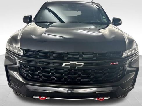 Certified 2024 Chevrolet Tahoe Z71 w/ Luxury Package image 3