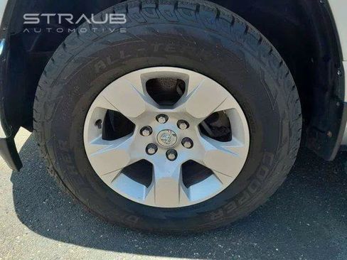 Used 2022 RAM 1500 Big Horn AWD/4WD image 9