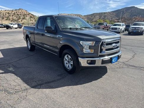 Used 2015 Ford F150 XLT w/ Equipment Group 301A Mid RWD image 3
