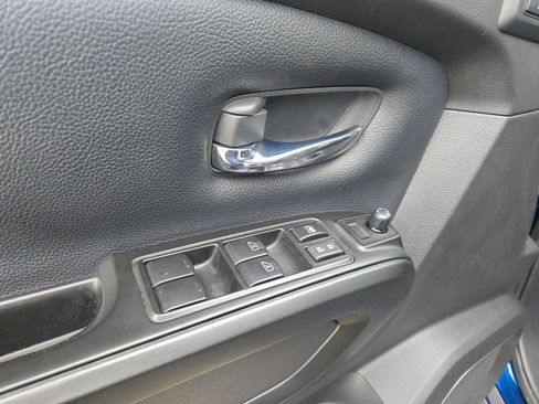 Used 2024 Nissan Titan PRO-4X w/ Pro-4x Convenience Package AWD/4WD image 12