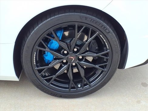 Used 2023 Chevrolet Corvette Stingray Premium Cpe w/ 3LT image 12