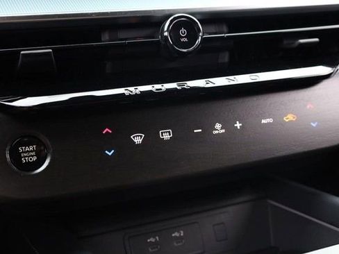 Certified 2025 Nissan Murano SL AWD/4WD image 17