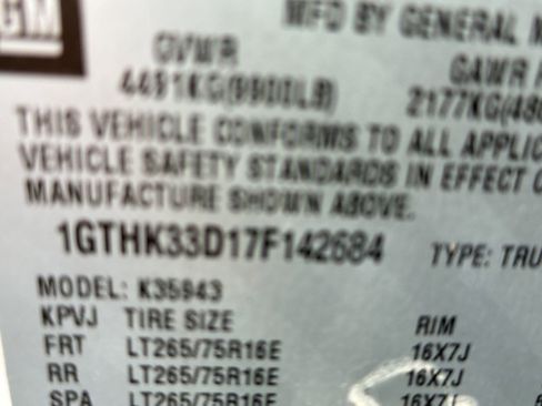 Used 2007 GMC Sierra 3500 SLE w/ Heavy-Duty Power Package image 27