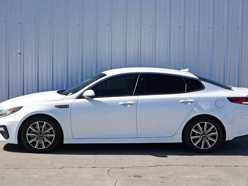 Used 2019 Kia Optima EX image 45