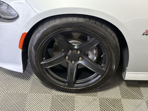 Used 2022 Dodge Charger Scat Pack RWD image 12