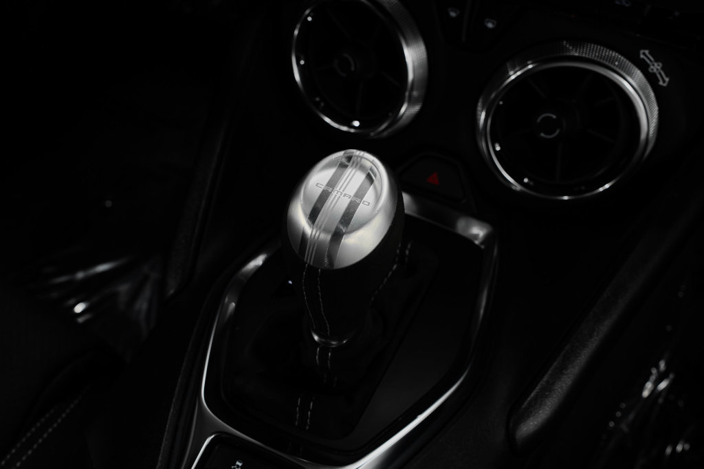 Used 2022 Chevrolet Camaro SS RWD image 27