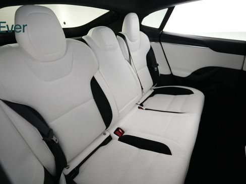 Used 2025 Tesla Model S Plaid AWD/4WD image 5